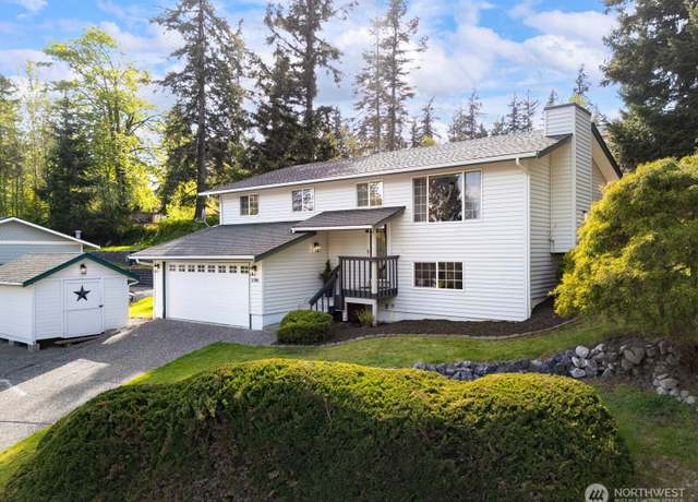 Property at 3785 Greenville Pl, Bellingham, WA 98226, 4 beds, 3 baths
