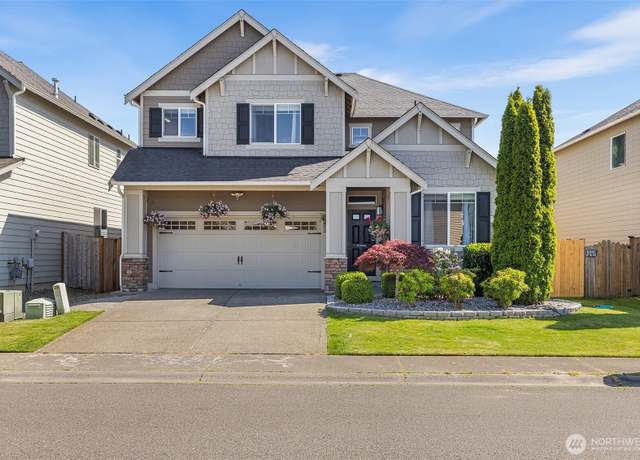 Property at 1212 186th Street Ct E, Spanaway, WA 98387, 4 beds, 3.5 baths