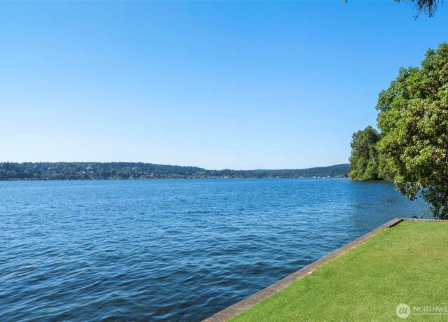 Property at 13863 62nd Ave NE, Kirkland, WA 98034, 3 beds, 3 baths