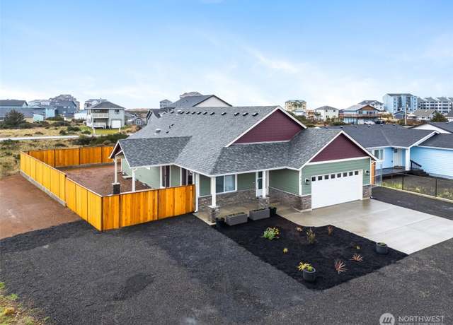 Property at 460 N Portal Loop SW, Ocean Shores, WA 98569, 3 beds, 3 baths