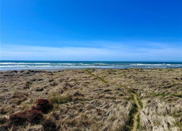 Property at 1311 Ocean Shores Blvd SW #3, Ocean Shores, WA 98569, 1 bed, 1 bath