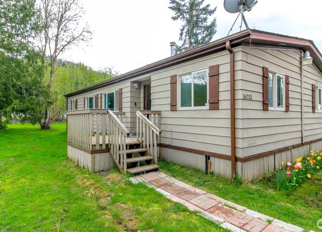 Property at 16713 75th Street Ct E, Sumner, WA 98390, 3 beds, 2 baths
