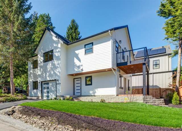 Property at 2558 NE 91st St Unit B, Seattle, WA 98115, 2 beds, 2 baths