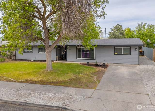 Property at 9003 Bong Loop Unit B, Moses Lake, WA 98837, 5 beds, 2 baths