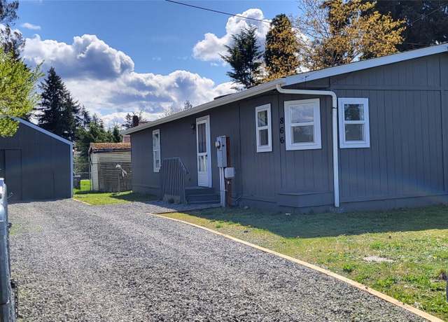 Property at 866 112th St S, Parkland, WA 98444, 3 beds, 2 baths