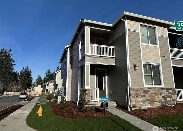 Property at 8543 35th St NE, Marysville, WA 98270, 3 beds, 2.5 baths