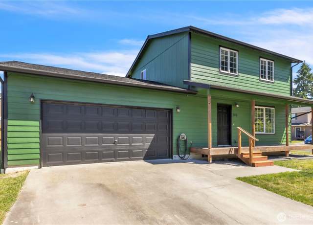 Property at 150 SW Michner St, Castle Rock, WA 98611, 3 beds, 1.5 baths