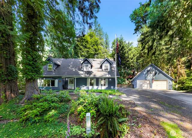 Property at 3 Indian Meadow Ct, Bellingham, WA 98229, 3 beds, 2.5 baths