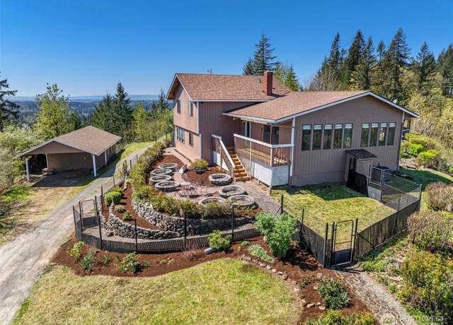 Property at 18010 NE 391st St, Amboy, WA 98601, 4 beds, 2 baths