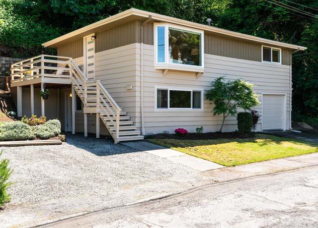 Property at 5625 SW Teig Pl, Seattle, WA 98116, 3 beds, 1.5 baths