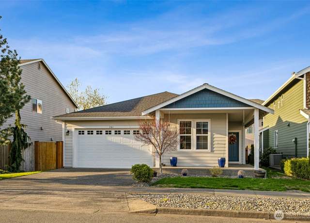 Property at 361 Bondgard Ave E, Enumclaw, WA 98022, 3 beds, 2 baths