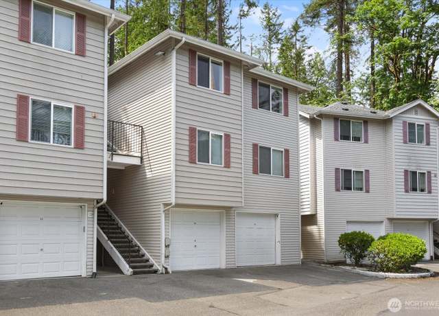Property at 595 Newport Way NW Unit E4, Issaquah, WA 98027, 2 beds, 2 baths