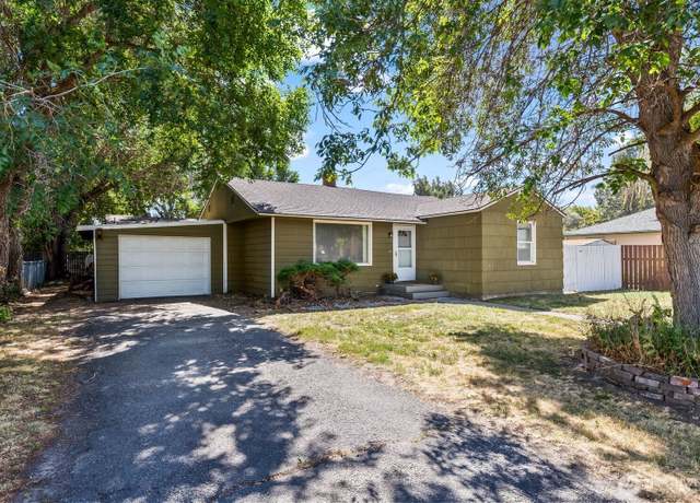 Property at 704 E Hobert Ave, Ellensburg, WA 98926, 3 beds, 2 baths