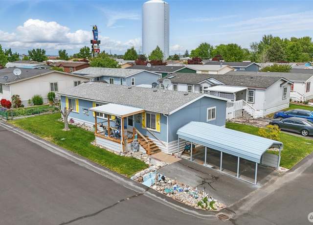 Property at 3211 W Wapato Dr #26, Moses Lake, WA 98837, 3 beds, 2 baths