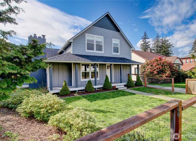Property at 223 N 5th St, Mount Vernon, WA 98273, 5 beds, 3.5 baths