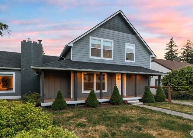 Property at 223 N 5th St, Mount Vernon, WA 98273, 5 beds, 3.5 baths