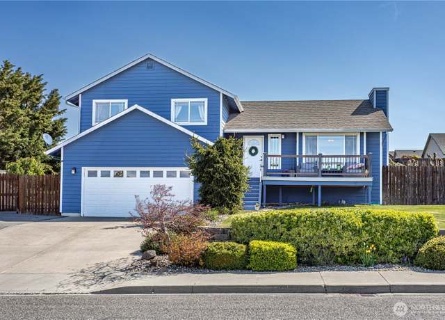 Property at 2395 Prairie Dr, East Wenatchee, WA 98802, 3 beds, 2.5 baths
