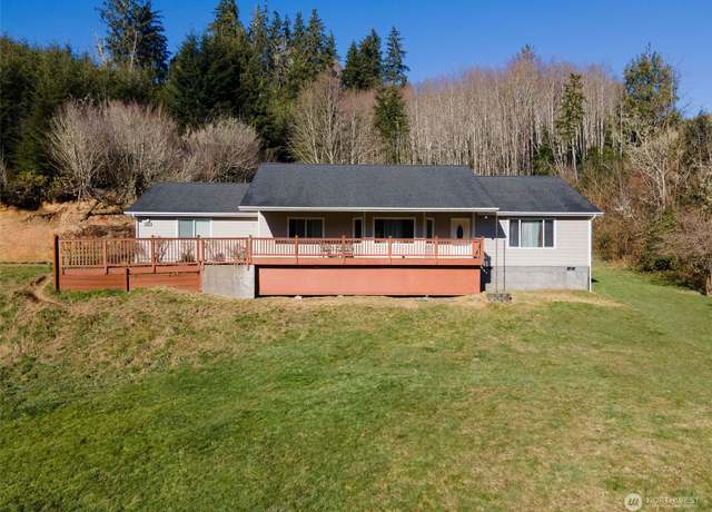 Property at 81 Bear Gulch Rd, Aberdeen, WA 98520, 3 beds, 2 baths