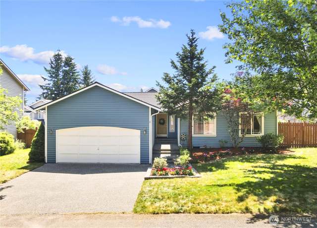 Property at 12907 NE 203rd Ct, Woodinville, WA 98072, 3 beds, 2 baths