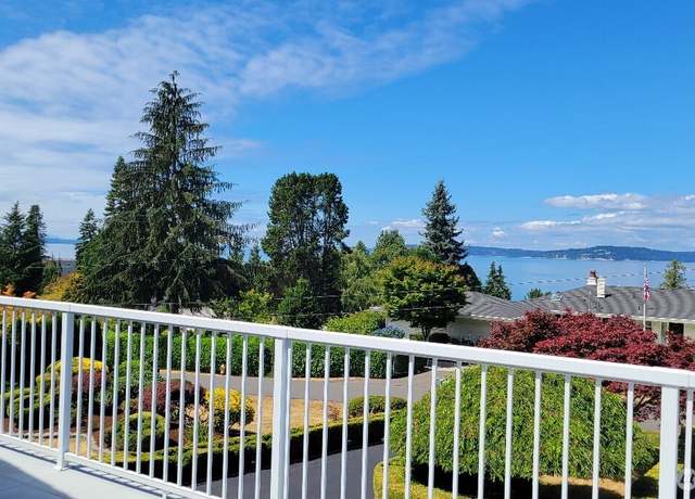 Property at 8308 Frederick Pl, Edmonds, WA 98026, 5 beds, 3.5 baths