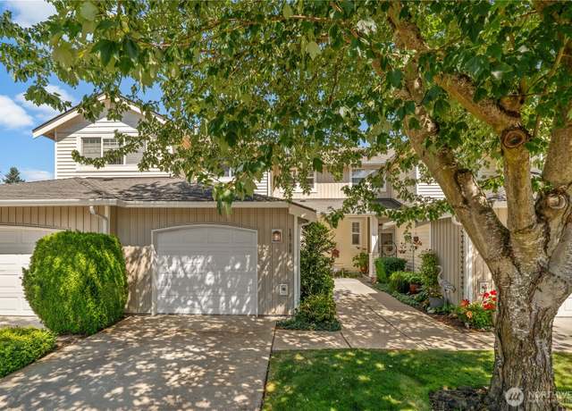 Property at 18708 109th Ln SE Unit K-30, Renton, WA 98055, 2 beds, 2.5 baths