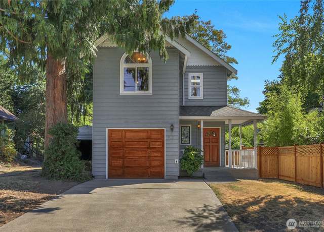 Property at 5122 26th Ave NE, Seattle, WA 98105, 3 beds, 2.5 baths