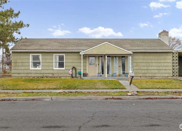 Property at 905 S Grand Dr, Moses Lake, WA 98837, 3 beds, 1 bath