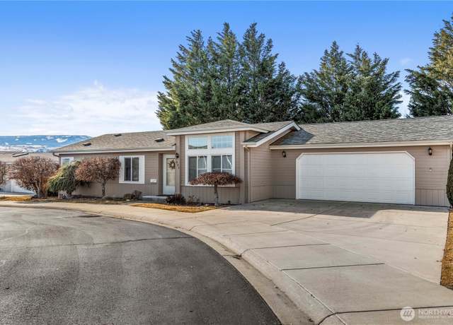 Property at 521 Nahalee, East Wenatchee, WA 98802, 2 beds, 2 baths