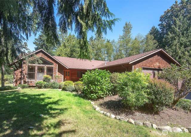 Property at 5707 316th St NW, Stanwood, WA 98292, 4 beds, 2 baths