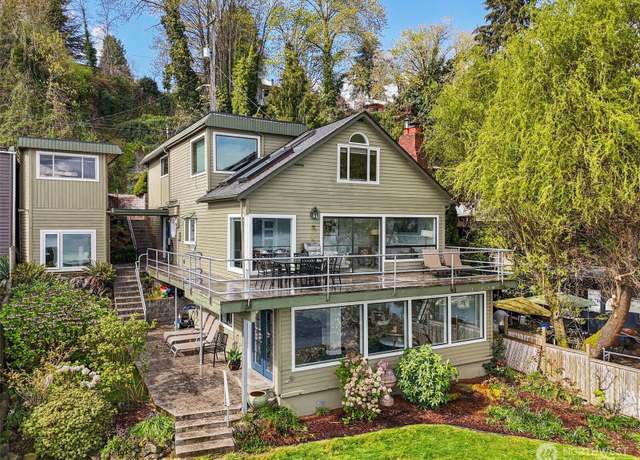 Property at 9750 Rainier Ave S, Seattle, WA 98118, 4 beds, 3 baths