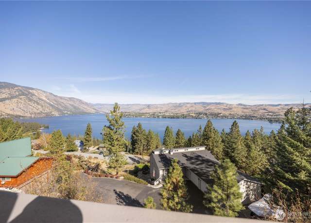 Property at 31 Cougar Xing, Chelan, WA 98816, 1 bed, 2 baths