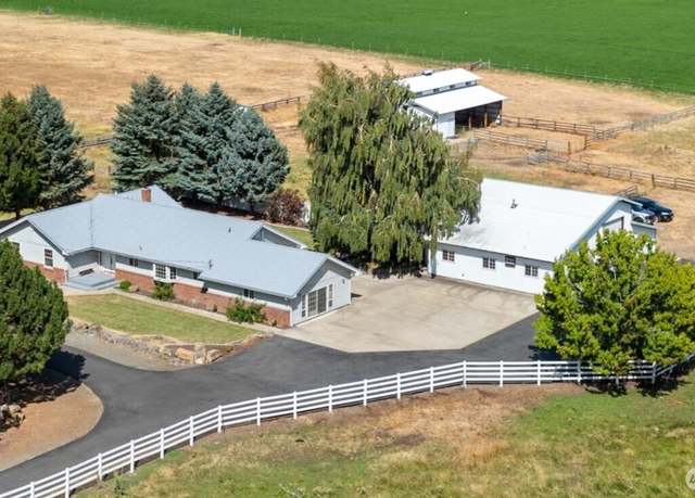 Property at 4131 Manastash Rd, Ellensburg, WA 98926, 4 beds, 2.5 baths