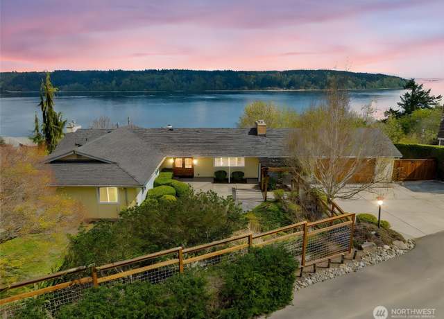 Property at 1301 Madrona Way NW, Gig Harbor, WA 98332, 4 beds, 3 baths