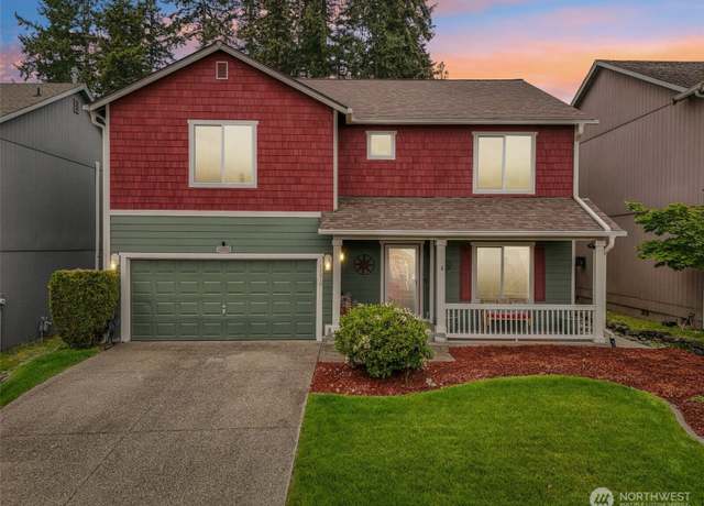 Property at 12010 130th St E, Puyallup, WA 98374, 4 beds, 2.5 baths