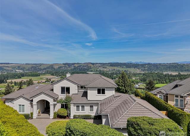 Property at 4316 Crystal Lane Loop SE, Puyallup, WA 98372, 6 beds, 4.5 baths