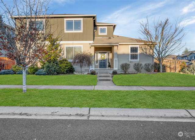 Property at 17833 132nd Street Ct E, Bonney Lake, WA 98391, 3 beds, 2.5 baths