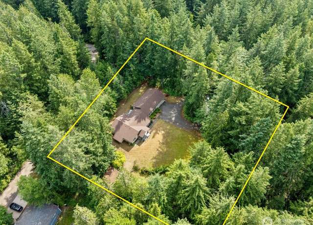 Property at 7829 Outback Ave NW, Silverdale, WA 98383, 3 beds, 3 baths