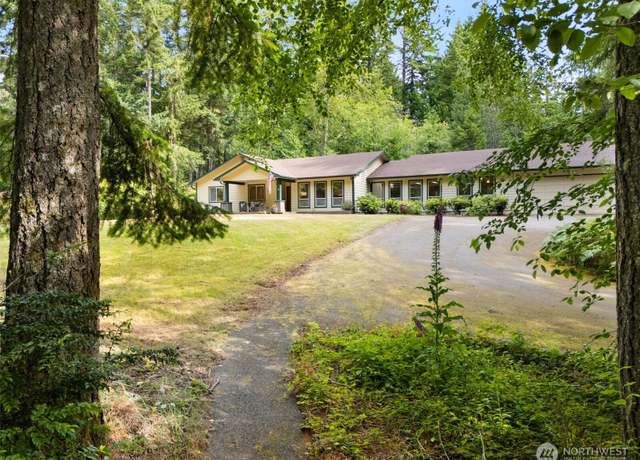 Property at 7829 Outback Ave NW, Silverdale, WA 98383, 3 beds, 3 baths