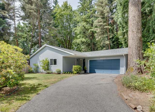 Property at 12106 NE 149th St, Kirkland, WA 98034, 3 beds, 2 baths