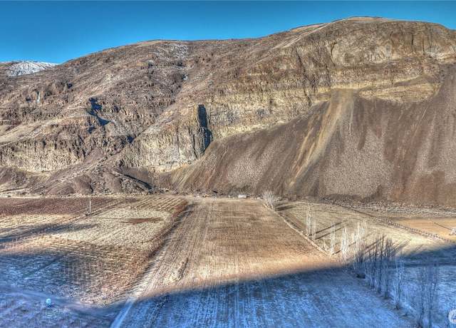 Property at 8888 Palisades, East Wenatchee, WA 98845