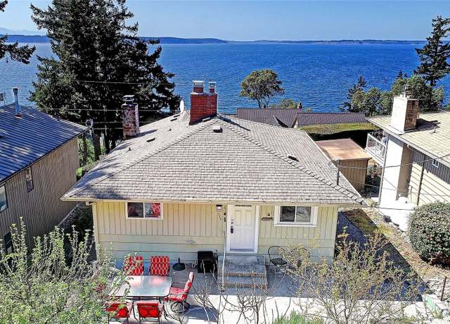 Property at 374 Alder St, Camano Island, WA 98282, 2 beds, 1.5 baths