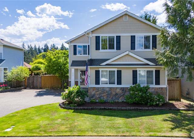 Property at 2617 Arnold St, Dupont, WA 98327, 4 beds, 2.5 baths