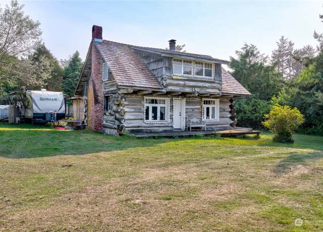 Property at 1408 256th St, Ocean Park, WA 98640, 2 beds, 2.5 baths