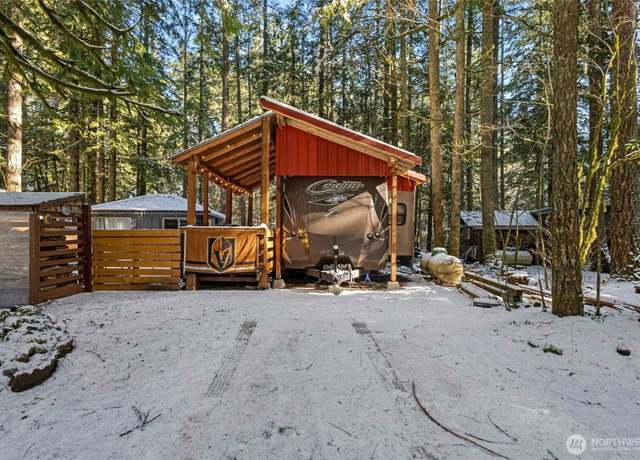 Property at 276 Schinn Canyon Dr, Deming, WA 98244, 1 bed, 1 bath