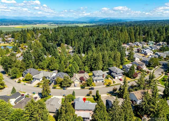 Property at 10516 29th Ave SE, Everett, WA 98208, 4 beds, 2.5 baths