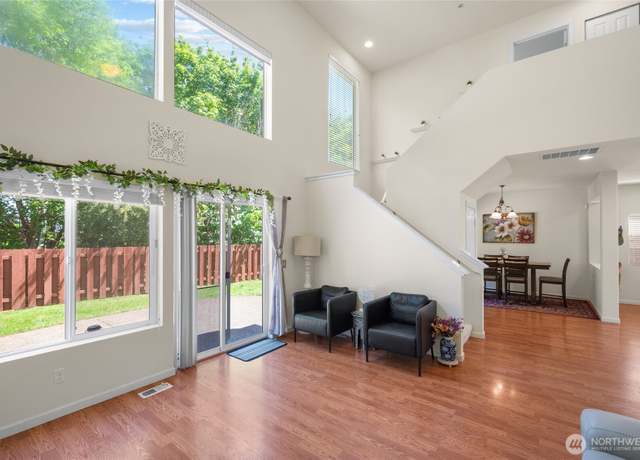 Property at 4115 S 220th Pl #21, Kent, WA 98032, 3 beds, 2.5 baths