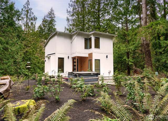 Property at 13532 Phelps Rd NE, Bainbridge Island, WA 98110, 2 beds, 2.5 baths