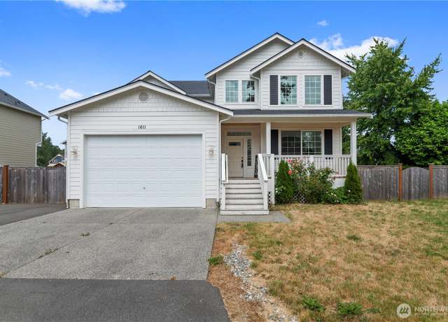 Property at 1611 Austin Ave, Snohomish, WA 98290, 4 beds, 2.5 baths