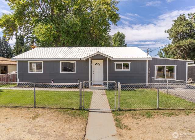 Property at 128 N June Ave, East Wenatchee, WA 98802, 3 beds, 2 baths