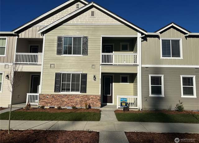 Property at 8575 35th St NE, Marysville, WA 98270, 4 beds, 2.5 baths